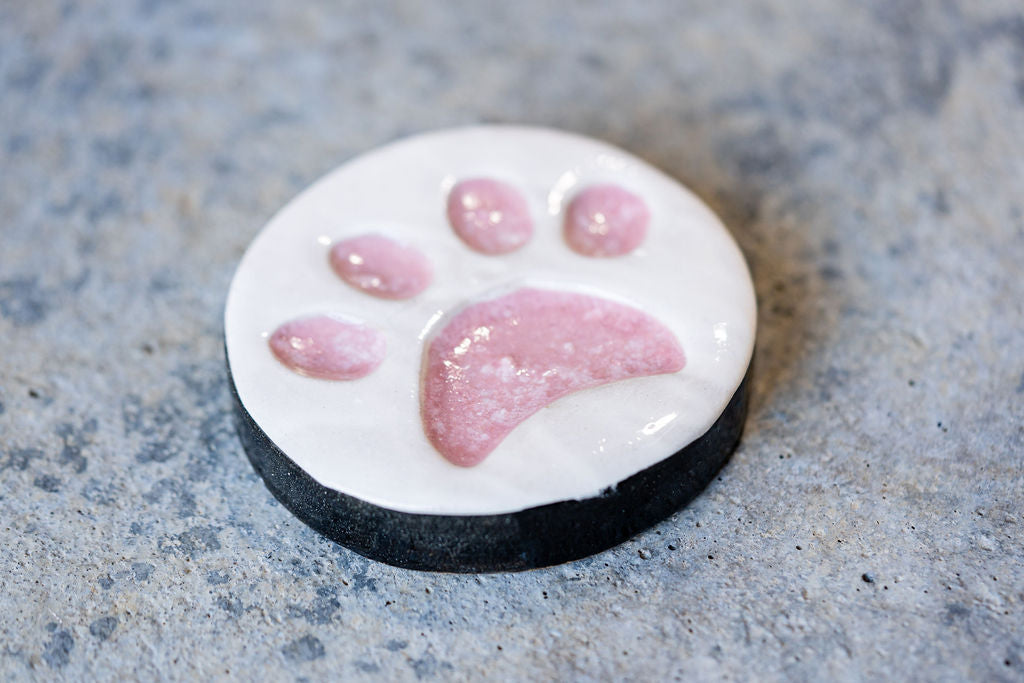 Circular Pet Memorial Tile with Paw Print - Minimalist Ceramic Tribute