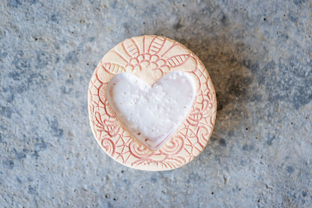 Lace Detail Pet Memorial Pebble - Natural Ceramic Tribute with Colored Texture