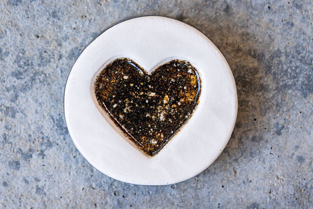 Circular Memorial Tile - Minimalist Ceramic Tribute with Ash-Infused Heart
