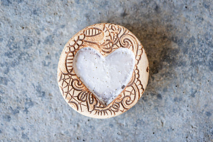 Lace Detail Pet Memorial Pebble - Natural Ceramic Tribute with Colored Texture