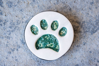 Circular Pet Memorial Tile with Paw Print - Minimalist Ceramic Tribute